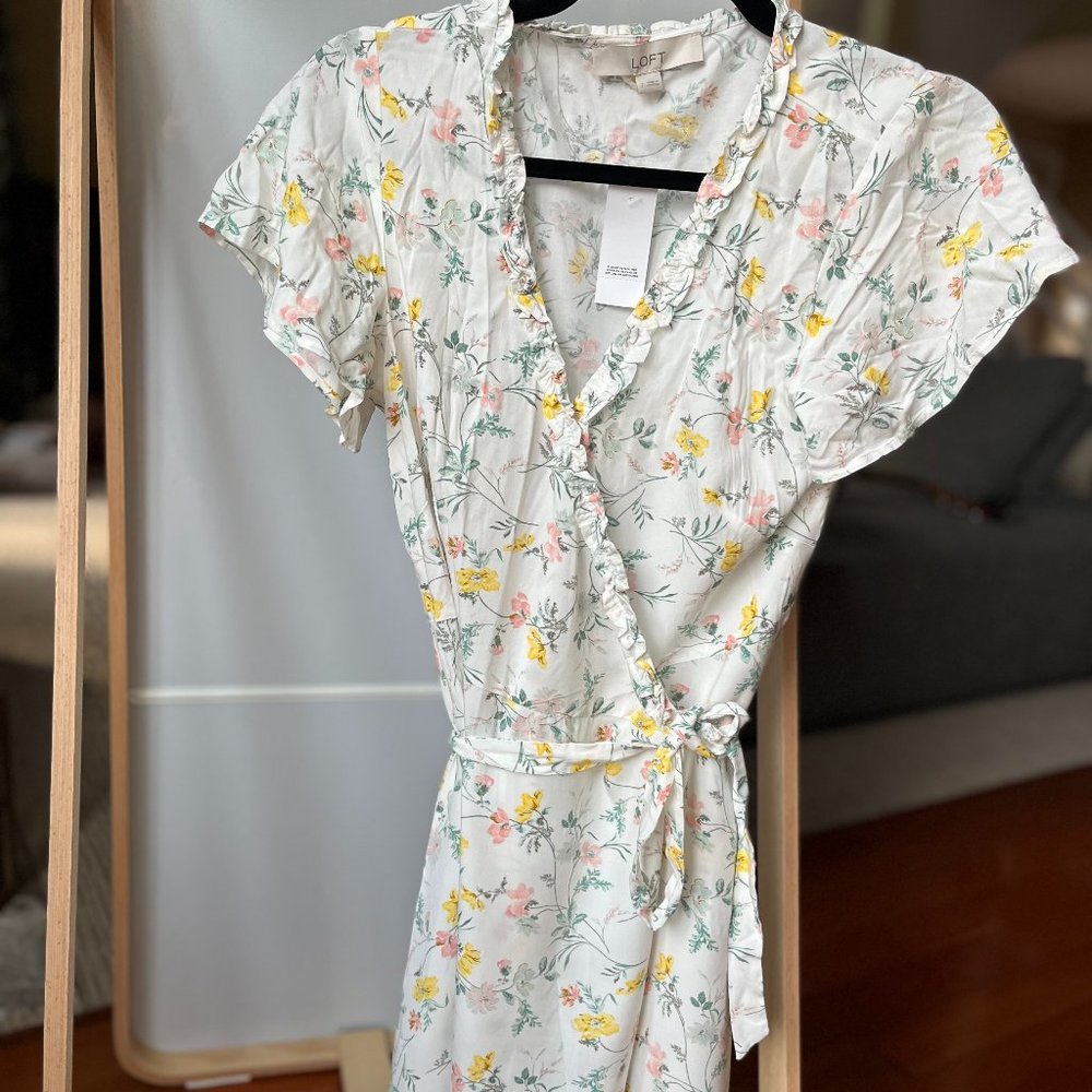 NWT LOFT White Floral Print Wrap Dress